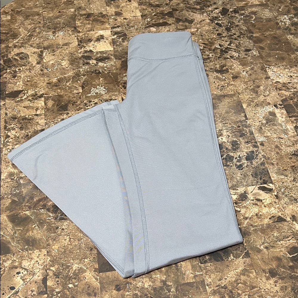 Light Gray Flared leggings - Picture 2 of 3